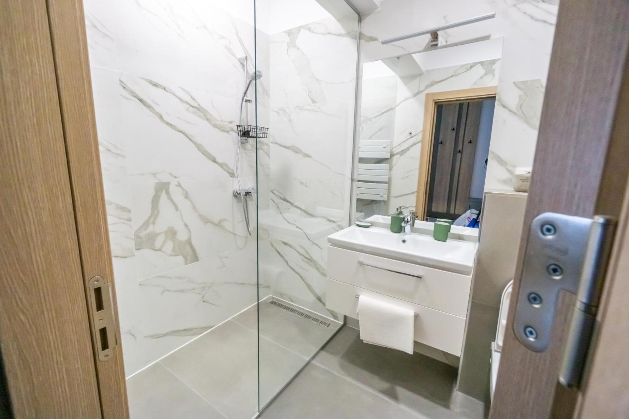 Your New And Modern Home Bucarest Extérieur photo